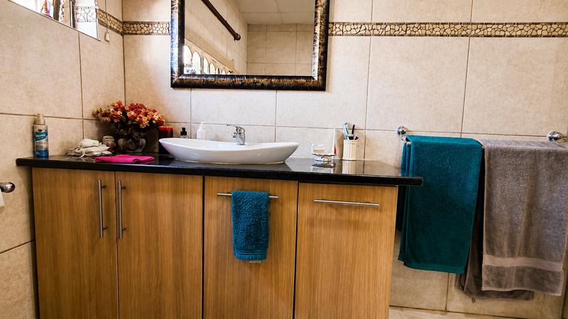 5 Bedroom Property for Sale in Dan Pienaar Free State